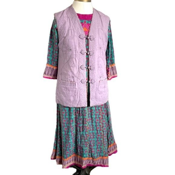 Vintage Chinese Pink Floral Quilted Silk Vest - Small, ***Reversible*** - Picture 14 of 15